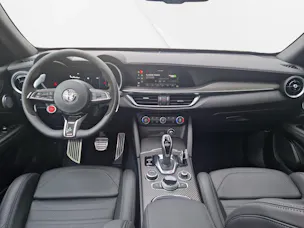 Alfa Romeo Stelvio 2.9 V6 Biturbo Q4 Quadrifoglio