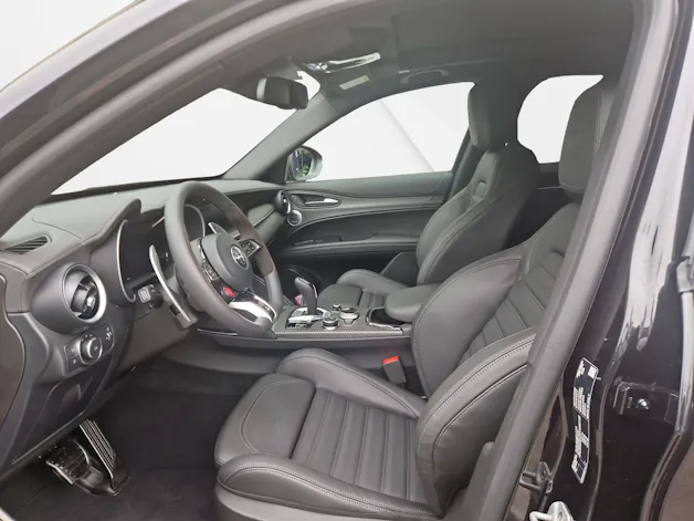 Alfa Romeo Stelvio 2.9 V6 Biturbo Q4 Quadrifoglio