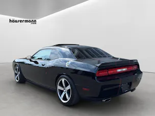 Dodge Challenger 6.4 HEMI SRT8