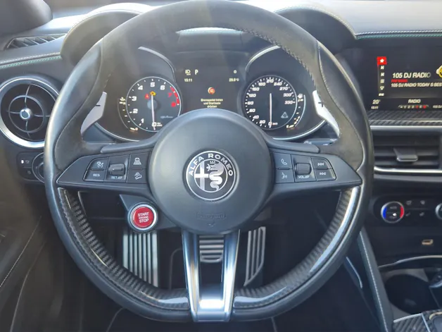 Alfa Romeo Stelvio 2.9 V6 Biturbo Q4 Quadrifoglio