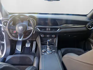 Alfa Romeo Stelvio 2.9 V6 Biturbo Q4 Quadrifoglio