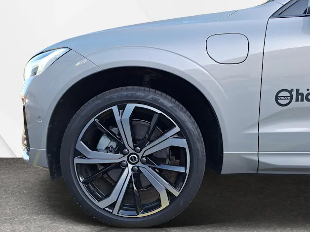 Volvo XC60 2.0 T8 TE Ultimate Dark eAWD
