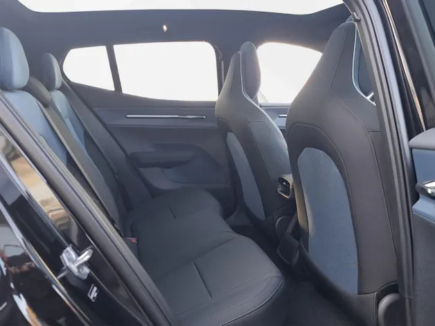 Volvo EX30 E60 Twin Ultra Performance AWD