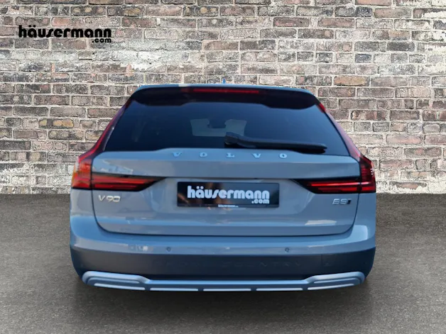 Volvo V90 Cross Country 2.0 B5 Plus AWD