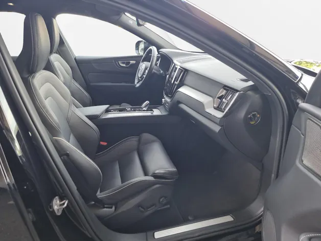 Volvo XC60 2.0 T6 TE Plus Dark eAWD
