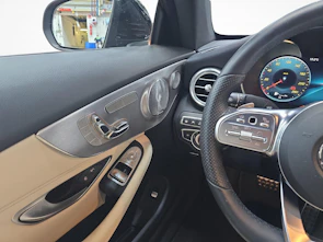 Fahrzeugbild MERCEDES-BENZ C 400 4MATIC Coupé AMG Line