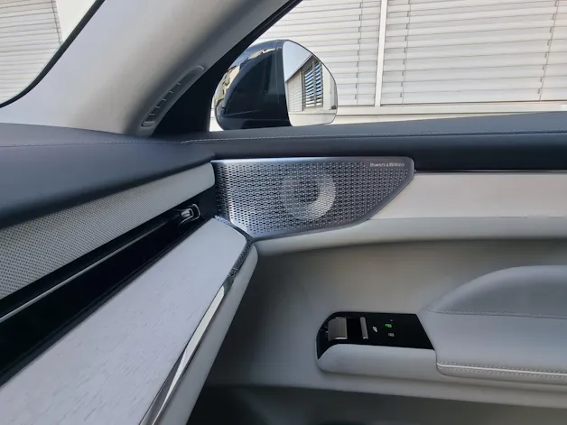 Volvo ES90 Ultra