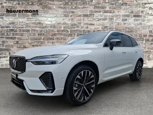 Volvo XC60 2.0 B5 MH Ultra Dark AWD