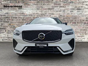 Volvo XC60 2.0 B5 MH Ultra Dark AWD