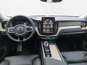 Volvo XC60 2.0 B5 MH Ultra Dark AWD