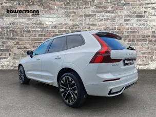 Volvo XC60 2.0 B5 MH Ultra Dark AWD
