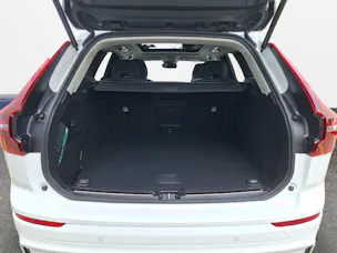 Volvo XC60 2.0 B5 MH Ultra Dark AWD