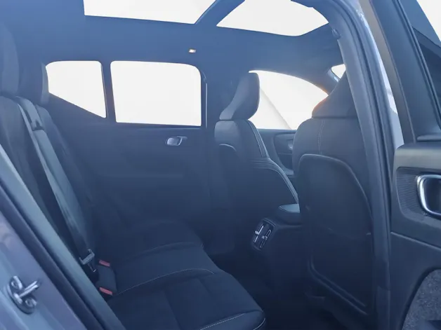 Volvo EX40 Twin Black Edition AWD