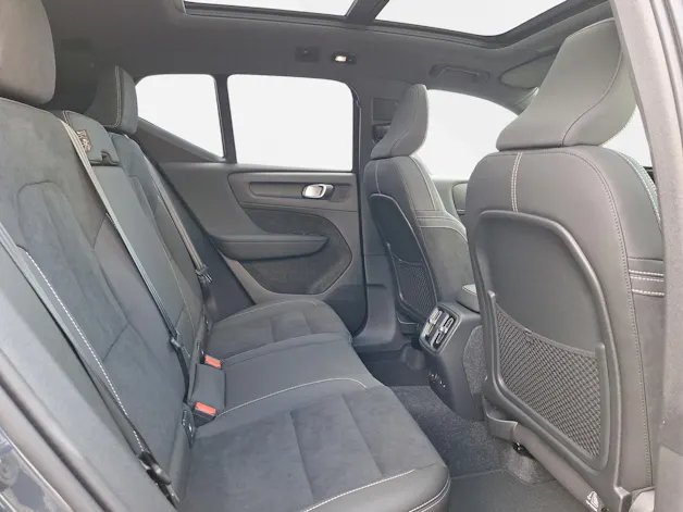 Volvo EX40 Twin Black Edition AWD