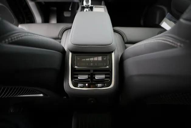 VOLVO XC90 2.0 T8 TE Ultra Bright eAWD