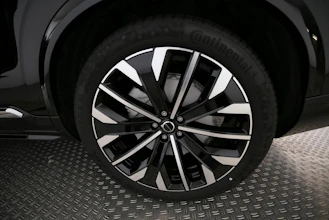 https://vehicle.imgix.net/4333657/85d0d6ed-d81f-4b3d-9afb-82b6ba2eb441.jpg