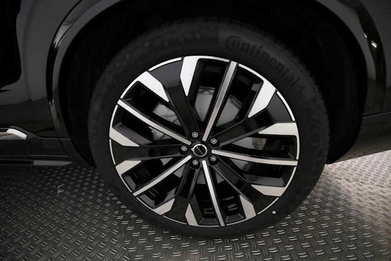 image du véhicule VOLVO XC90
