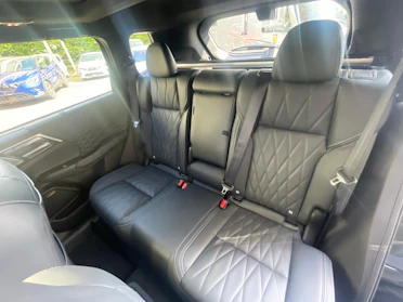 MITSUBISHI OUTLANDER 11