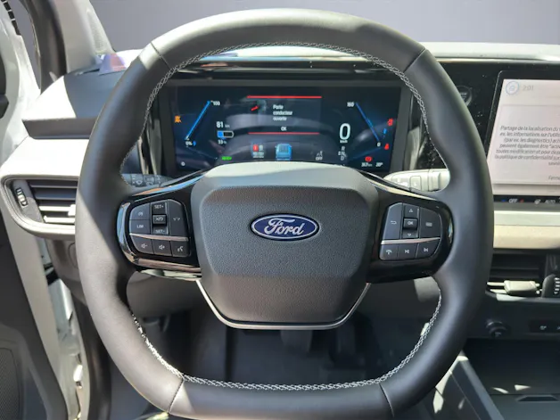 Ford E-Transit Courier van Trend