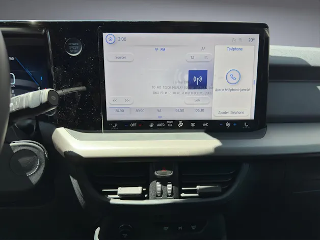 Ford E-Transit Courier van Trend