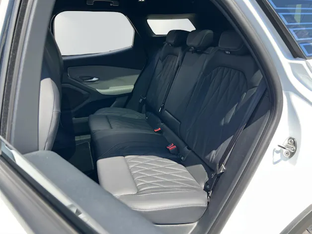 Ford Explorer Extended Range Premium AWD