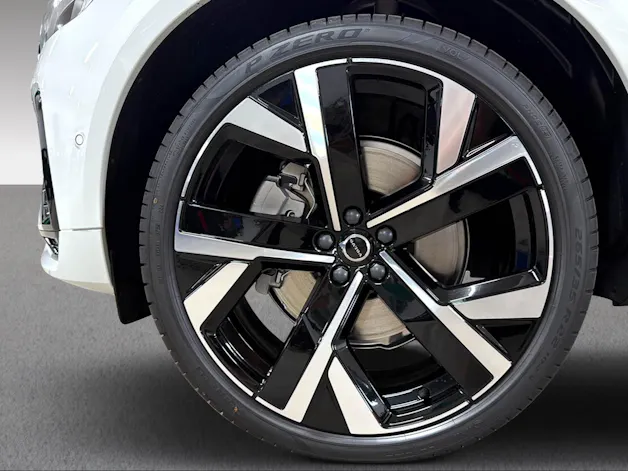 Volvo XC60 2.0 T8 TE Ultra Dark eAWD