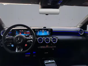 Mercedes-Benz A 35 AMG 4matic