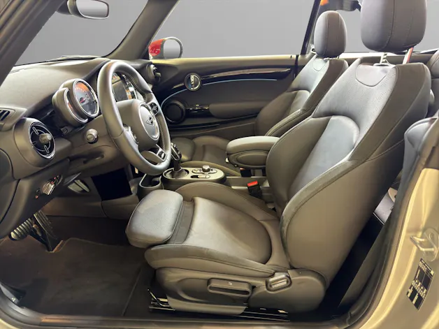 Mini Cabrio John Cooper Works Premium