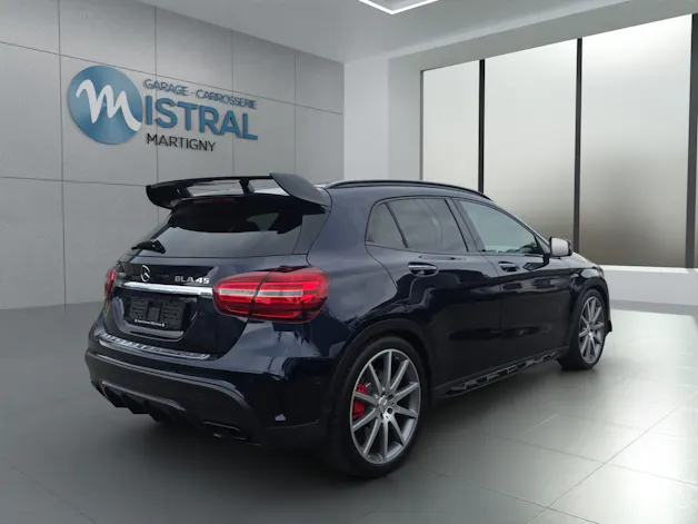 Mercedes-Benz GLA 45 AMG 4m