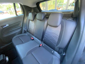 https://vehicle.imgix.net/4333772/72db0508-85be-410f-b923-3895d5605c08.jpg