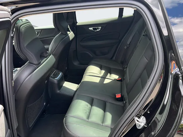 Volvo V60 2.0 T6 TE Ultra Dark eAWD