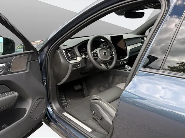 Volvo XC60 2.0 T6 TE Black Edition eAWD