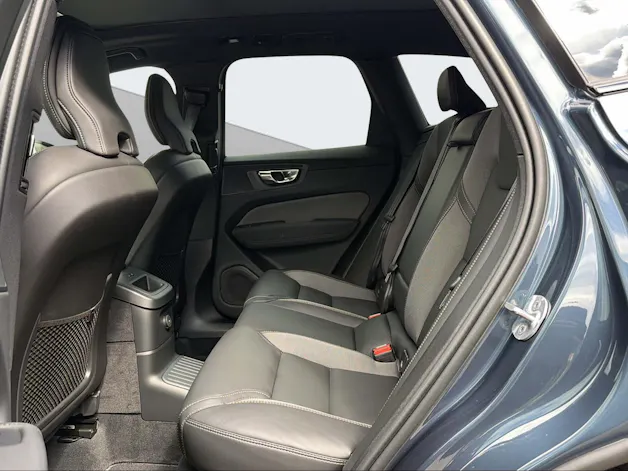 Volvo XC60 2.0 T6 TE Black Edition eAWD