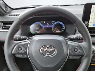 Toyota RAV4 2.5 Plug-In-Hybrid Platinum inkl. Anhängerkupplung