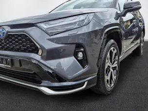 Toyota RAV4 2.5 Plug-In-Hybrid Platinum inkl. Anhängerkupplung
