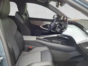 Peugeot 3008 e-Allure Premium AWD
