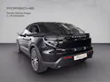 PORSCHE Macan 4