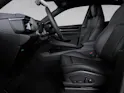 PORSCHE Macan 4