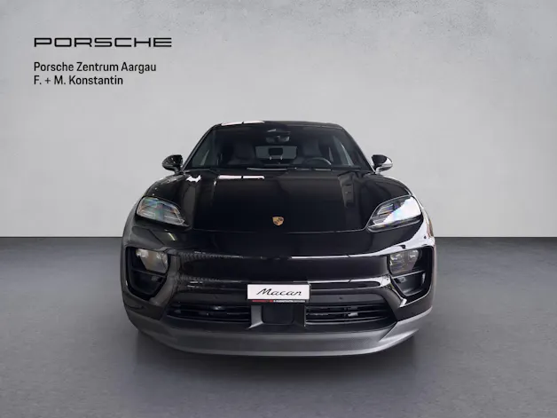 PORSCHE Macan 4