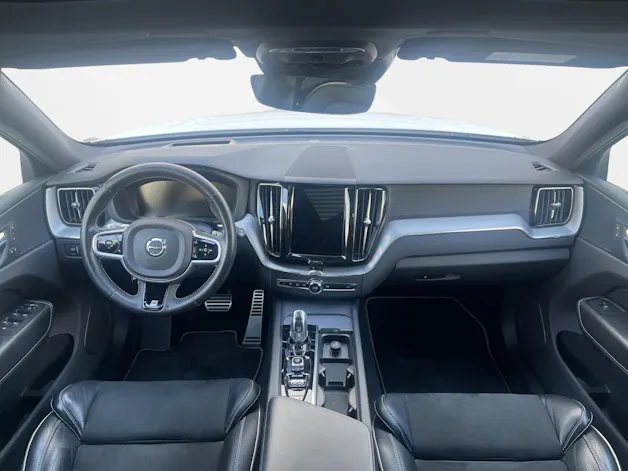 Volvo XC60 2.0 T8 TE R-Design AWD