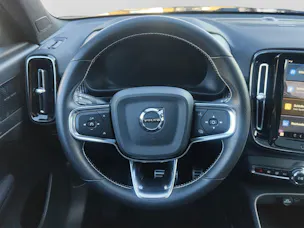 Volvo XC40 P8 Twin R-Design AWD