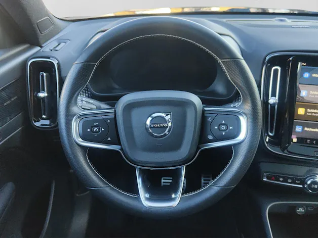 Volvo XC40 P8 Twin R-Design AWD