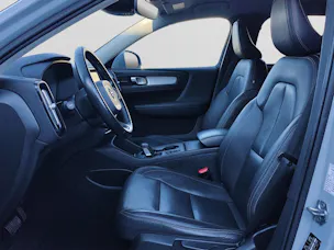 Volvo XC40 2.0 D4 Momentum AWD