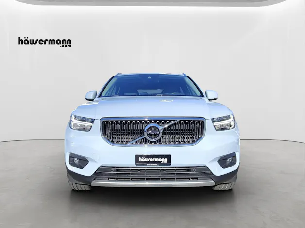 Volvo XC40 2.0 D4 Momentum AWD