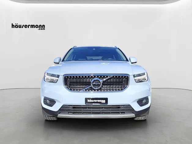 Volvo XC40 2.0 D4 Momentum AWD