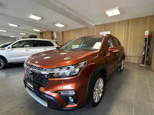 Suzuki S-Cross 1.4 T Compact+ Hybrid 4x4