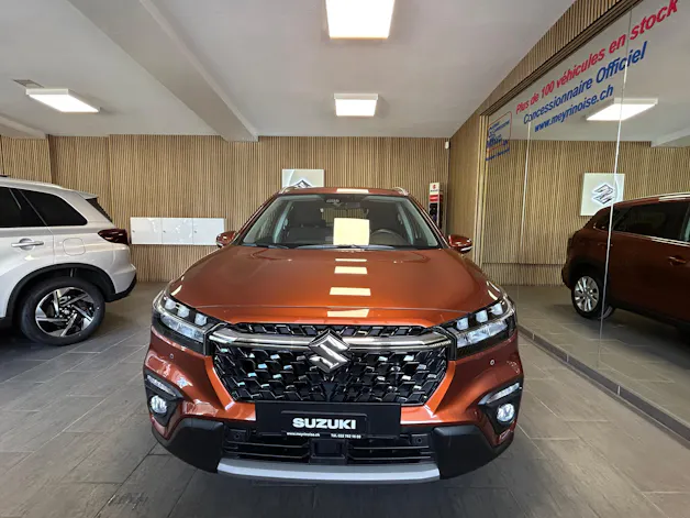 Suzuki S-Cross 1.4 T Compact+ Hybrid 4x4