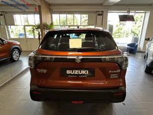 Suzuki S-Cross 1.4 T Compact+ Hybrid 4x4