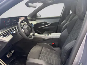 PEUGEOT 5008 NEW 1.6 PHEV 225 GT