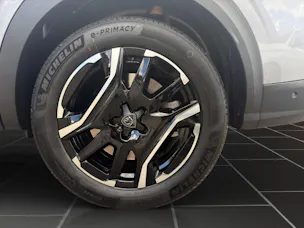 PEUGEOT 5008 NEW 1.6 PHEV 225 GT